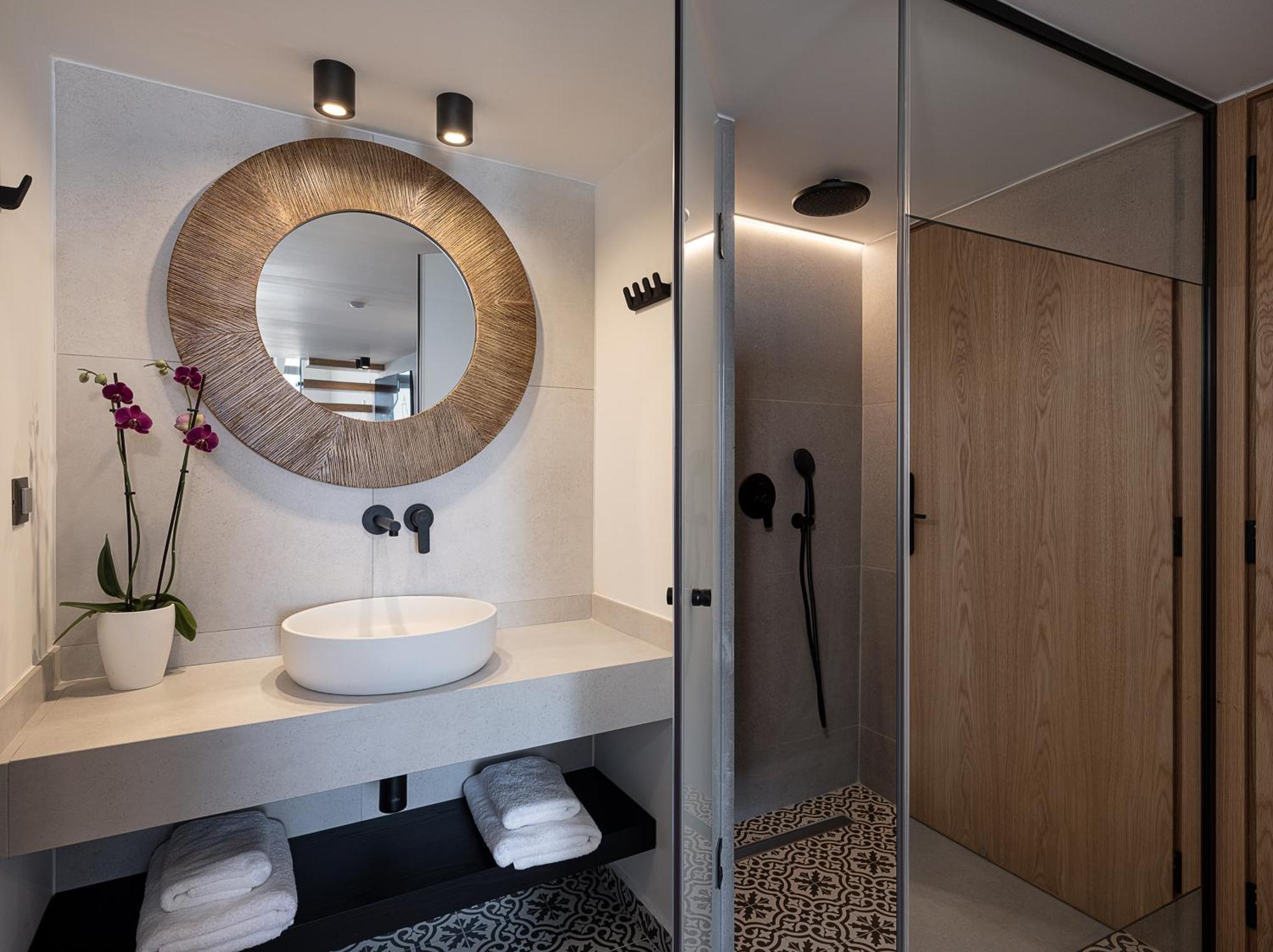 Calla Luxury Seafront Suites Rethymno  Exterior photo